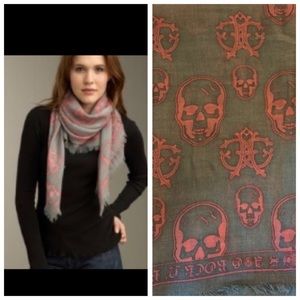 A&G Rock n’ Roll Couture Skull Scarf